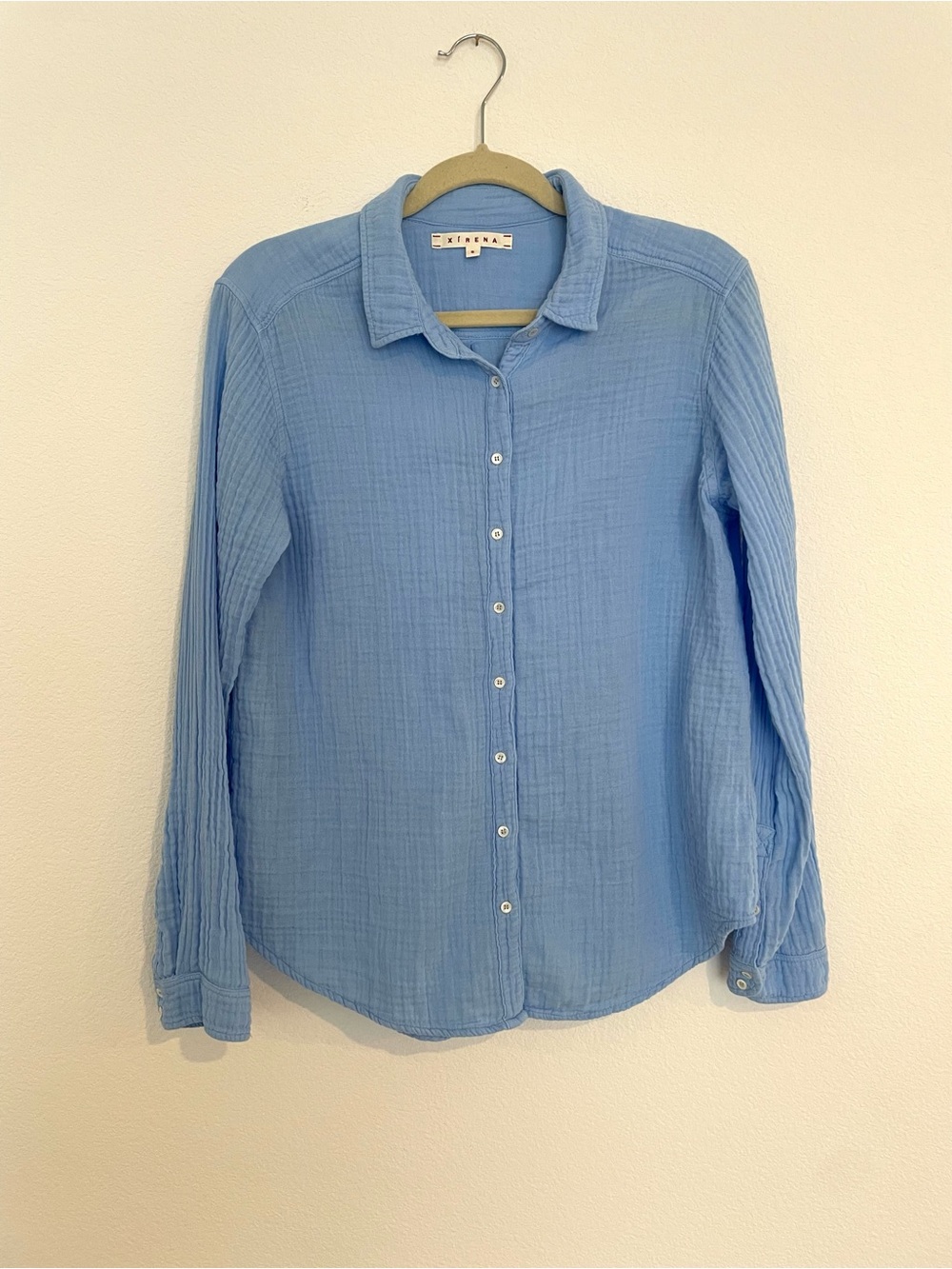 LIKE NEW Xirena Scout Gauze Button Down Long Sleeve Women's Top Powder Blue